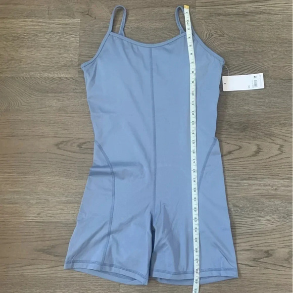 Yogalicious Illusion Ribbed Lotus Short Romper - Size M - Light Blue - NWT - Picture 12 of 13